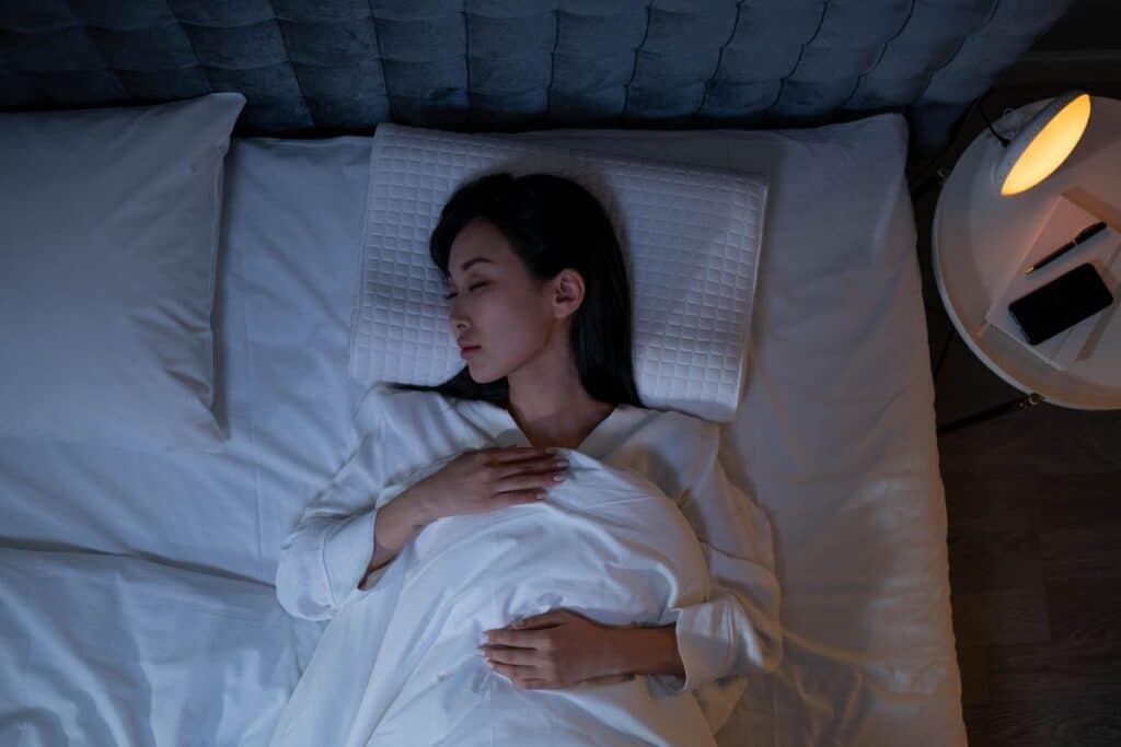 Person drifting into a drowsy hypnagogic state right before falling asleep